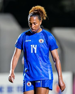 Amandine Saint-Louis